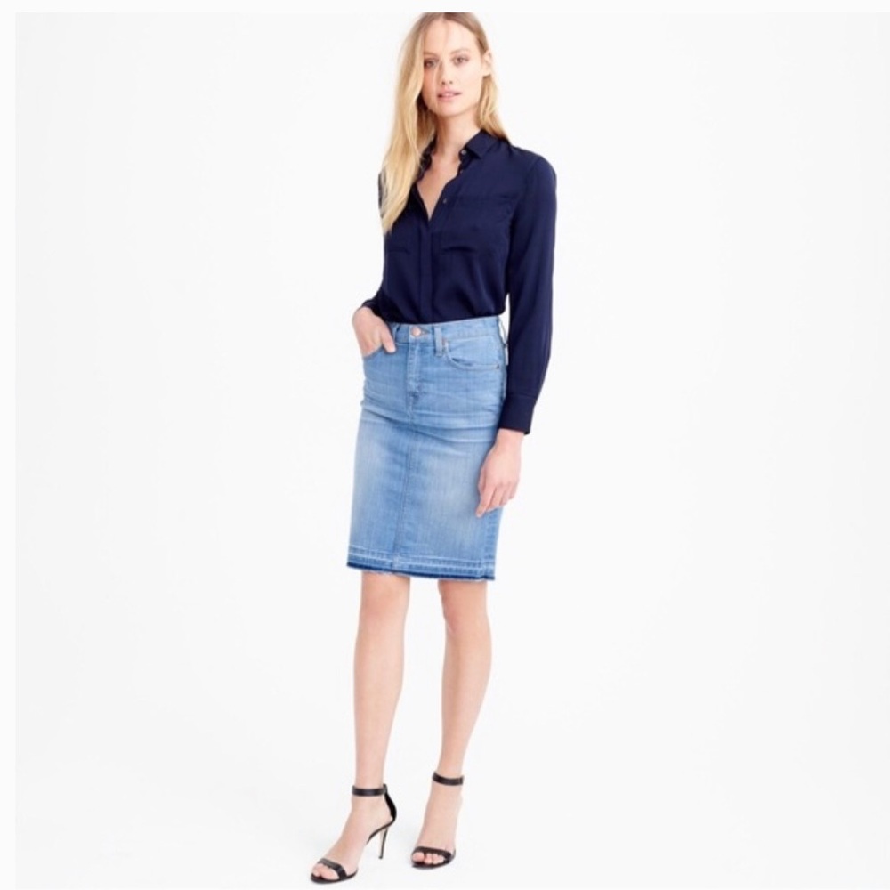 J Crew Frayed Denim Pencil Skirt Size 24